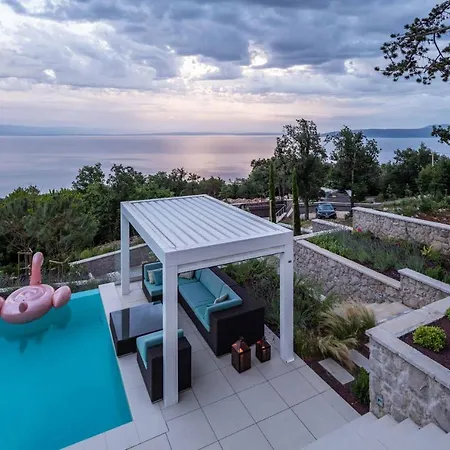 Villa Villa Aura Opatija Kvarner Medveja